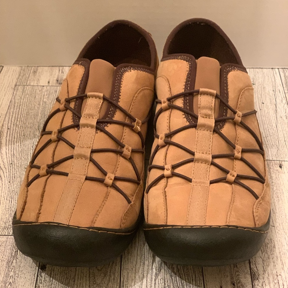 Clarks Springers Slip On Comfort Shoes; Tan Leather 8M Women